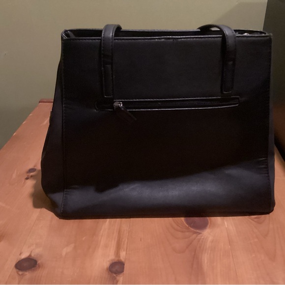 Mia and Luca handbag - Picture 2 of 9